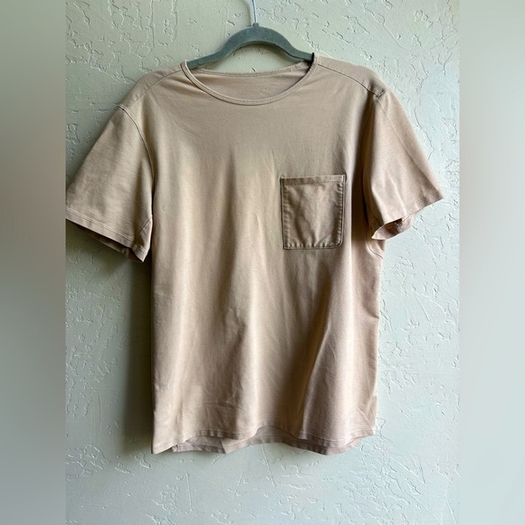 Lululemon Pocket Relaxed Fit Tee  medium Casual minimalist neutral athletic - Picture 2 of 5